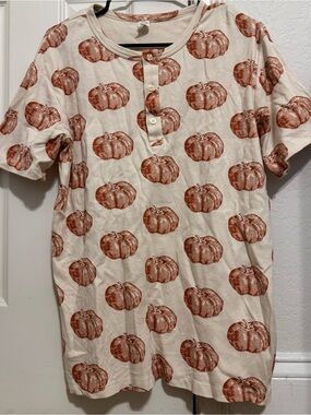 Kate Quinn Men’s Harvest Pumpkin Cotton Henley Shirt